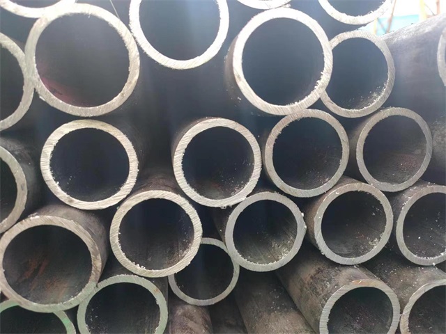 萍乡10#结构用无缝钢管